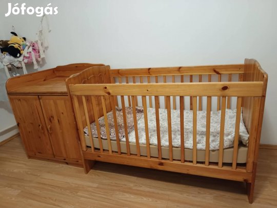 Babaágy pelenkázóval eladó!