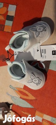 Babacipő, 12 cm a talp hossza. Nem volt használva