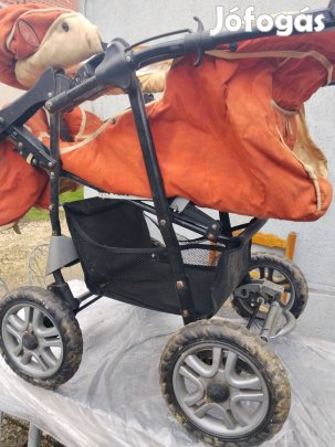 Babakocsi tisztítást igényel