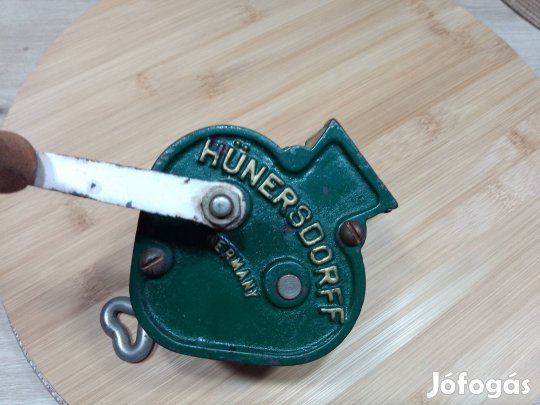 Babdaráló, babszeletelő, Hünersdorff.