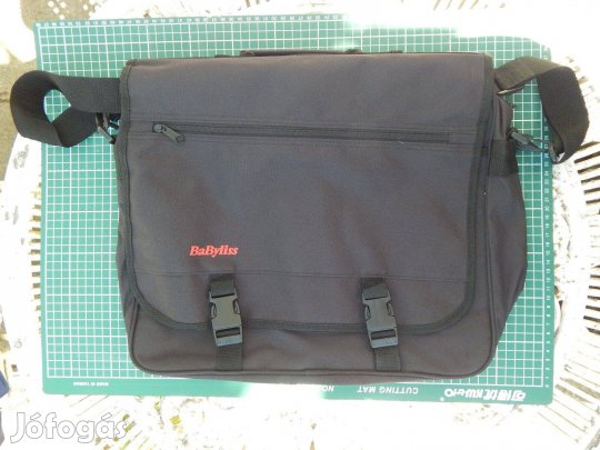 Babyliss oldaltáska/ laptop táska