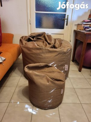 Babzsákfotel puffal