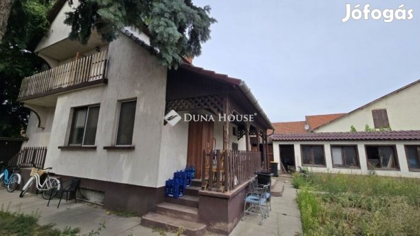 Bácsalmási eladó 150 nm-es ház