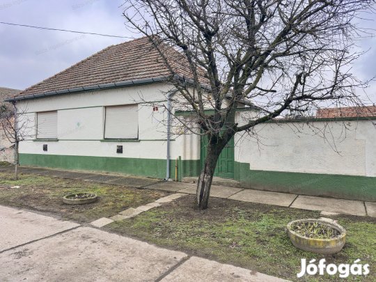 Bácsbokod, 116 nm-es családi ház eladó
