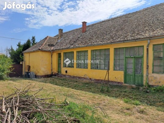 Bácsbokodi 130 nm-es ház eladó