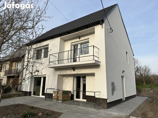 Baj, 5 szobás  családi ház eladó