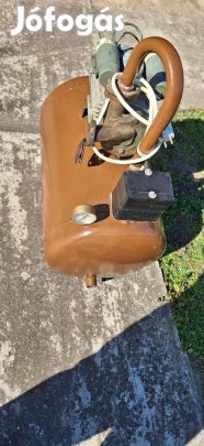 Bajai hidrofor 220V egylépcsős