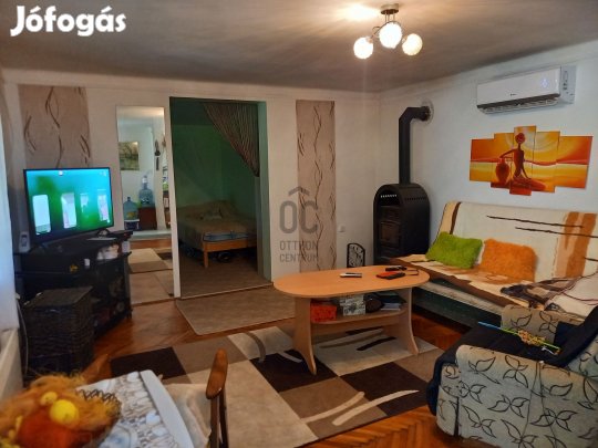 Baján, a livodai részen hangulatos kis tanya eladó  városközeli nyuga