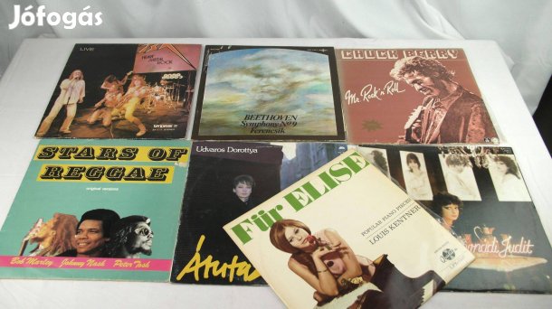 Bakelit chuck Berry, Udvaros Dorottya, Beethoven, stb