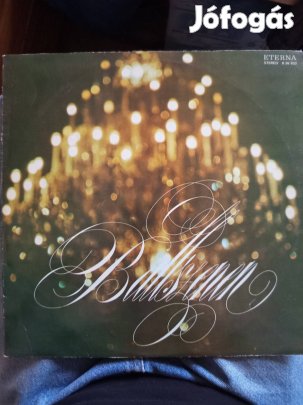 Bakelit lemezek tökéletes állapotban. Az ár dbra értendő.