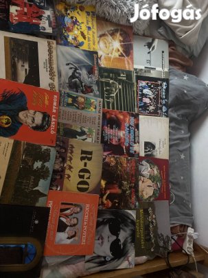 Bakelit lemezek vegyesen