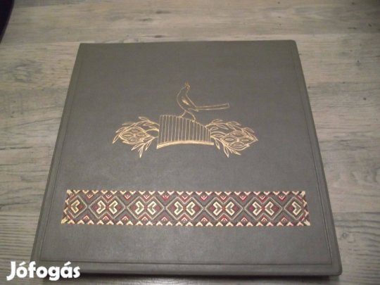 Bakelit vinyl népzene lemezek 10 db egybe kötve