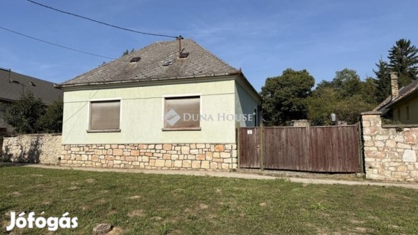 Bakonyszentkirályi eladó 118 nm-es ház
