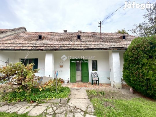 Bakonyszentlászlói 60 nm-es ház eladó