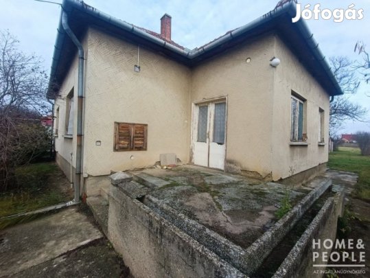 Bakson 3 szobás családi ház eladó!