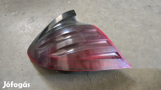 Bal hátsó lámpa A2038200564 eladó