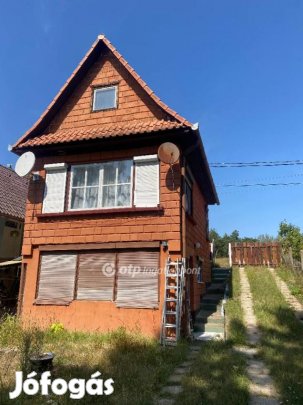 Balassagyarmati eladó 55 nm-es ház