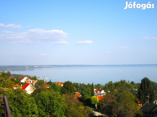 Balatonalmádi - Lenyűgöző panoráma, mediterrán környezetben!!!