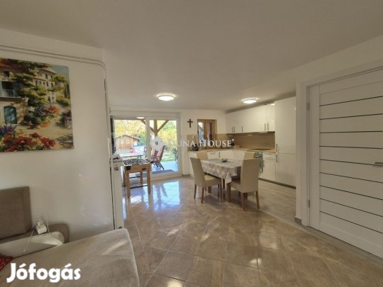 Balatonföldvári eladó 101 nm-es ház