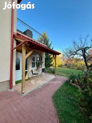 Balatonfüredi 100 nm-es ház eladó