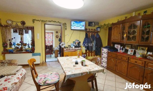 Balatonfüredi eladó 240 nm-es ház