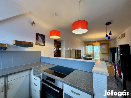 Balatonfüredi eladó 81 nm-es lakás