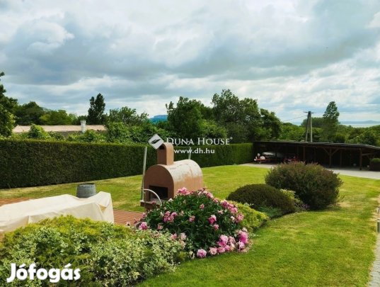 Balatongyöröki eladó 104 nm-es ház