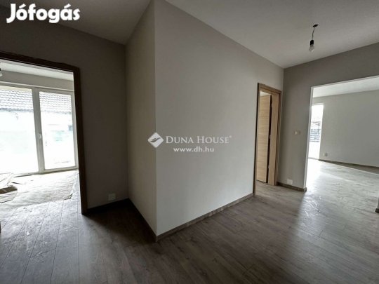 Balatonvilágosi eladó 130 nm-es ház