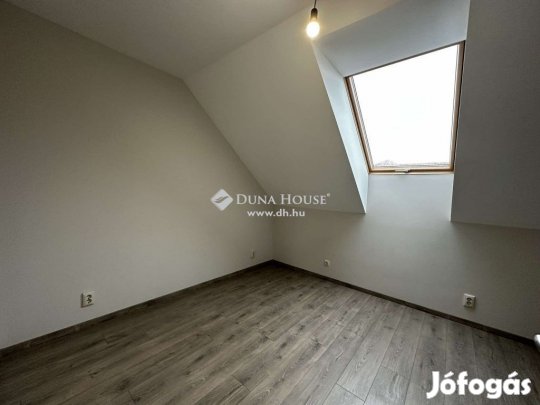 Balatonvilágosi eladó 130 nm-es ház