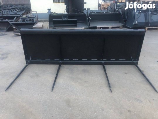 Bálatüske teleszkópos rakodóra