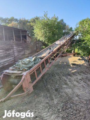 Bálázó,Weimar,Szállítószalag