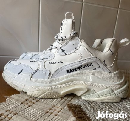 Balenciaga cipő új állapotban olcsón eladó