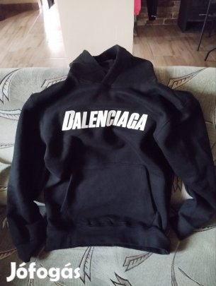 Balenciaga pulóver