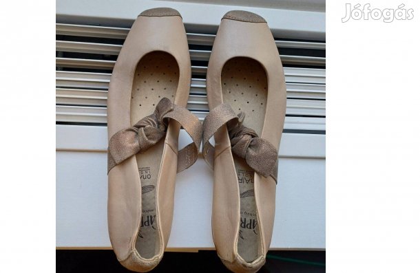 Balerina cipő (39)