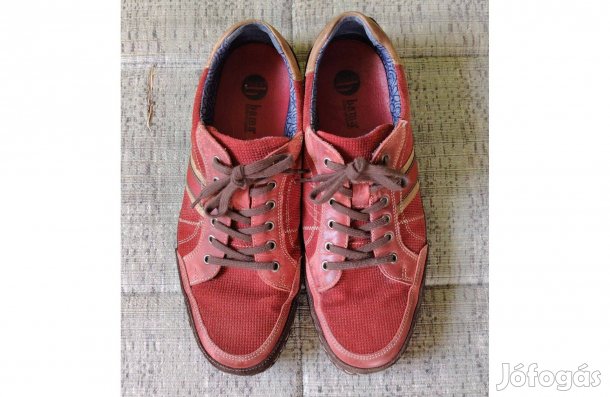 Bama férfi sportcipő 46-os bordó-barna