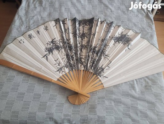 Bambusz fali legyező