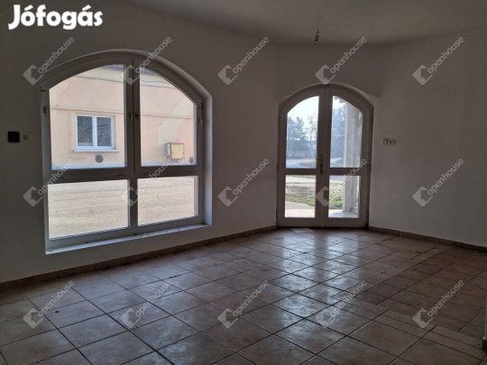 Banai kiadó 73 nm-es üzlethelyiség