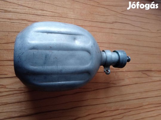 Bányász kulacs eladó!