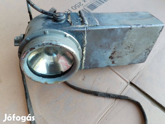 Bányász lámpa nem működik régi akumlátoros