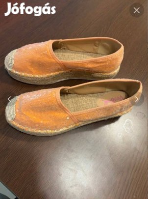 Barackszínű espadrilles