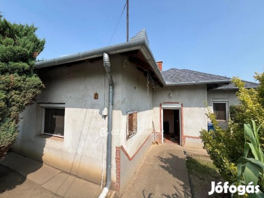 Bárándi 71 nm-es ház eladó