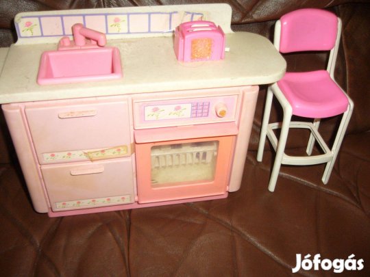 Barbi konyhabútor , varrógép , baba , esernyő , hinta , lego , puzle