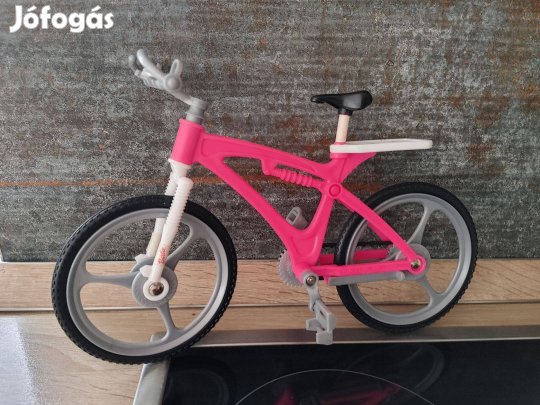 Barbie baba kerékpárja játék
