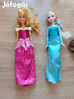 Barbie és jágvarász babák