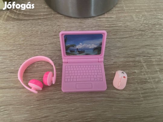 Barbie laptop és kiegészítők együtt