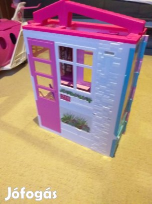 Barbie összecsukható babaház
