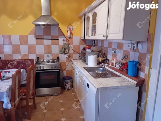 Barcsi eladó 120 nm-es ház