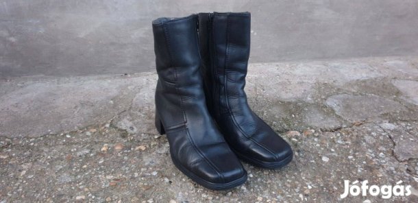 Barefoot 39-es női fekete bundás bőrcsizma / félcsizma