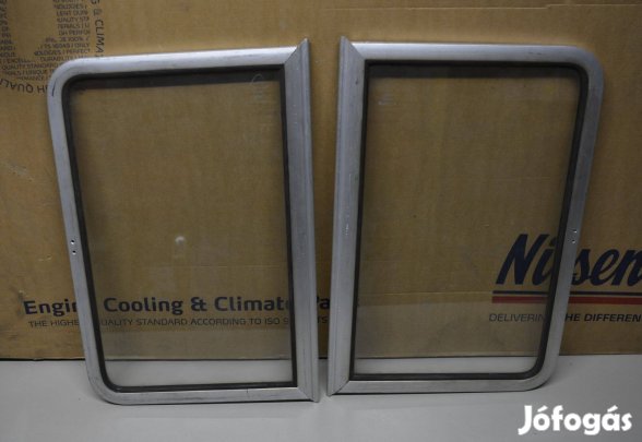 Barkas 8 személyes busz hátsó pillangó ablak párban gyári új