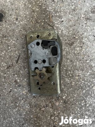 Barkas IFA Multicar Robur gyári balos ajtózár